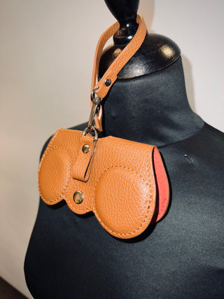 Porte lunettes en cuir